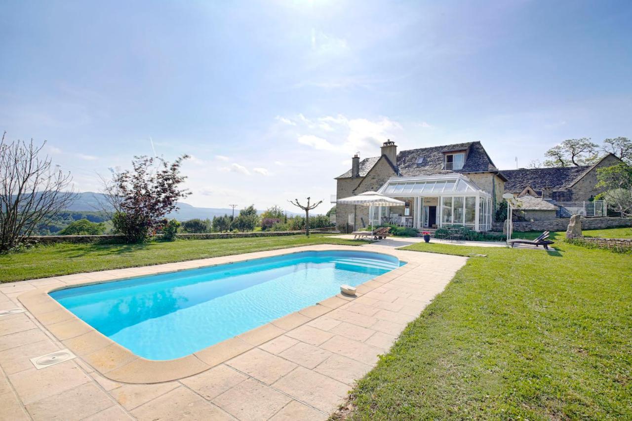 Hotel La Source Gilhodes Castelnau-de-Mandailles Zewnętrze zdjęcie